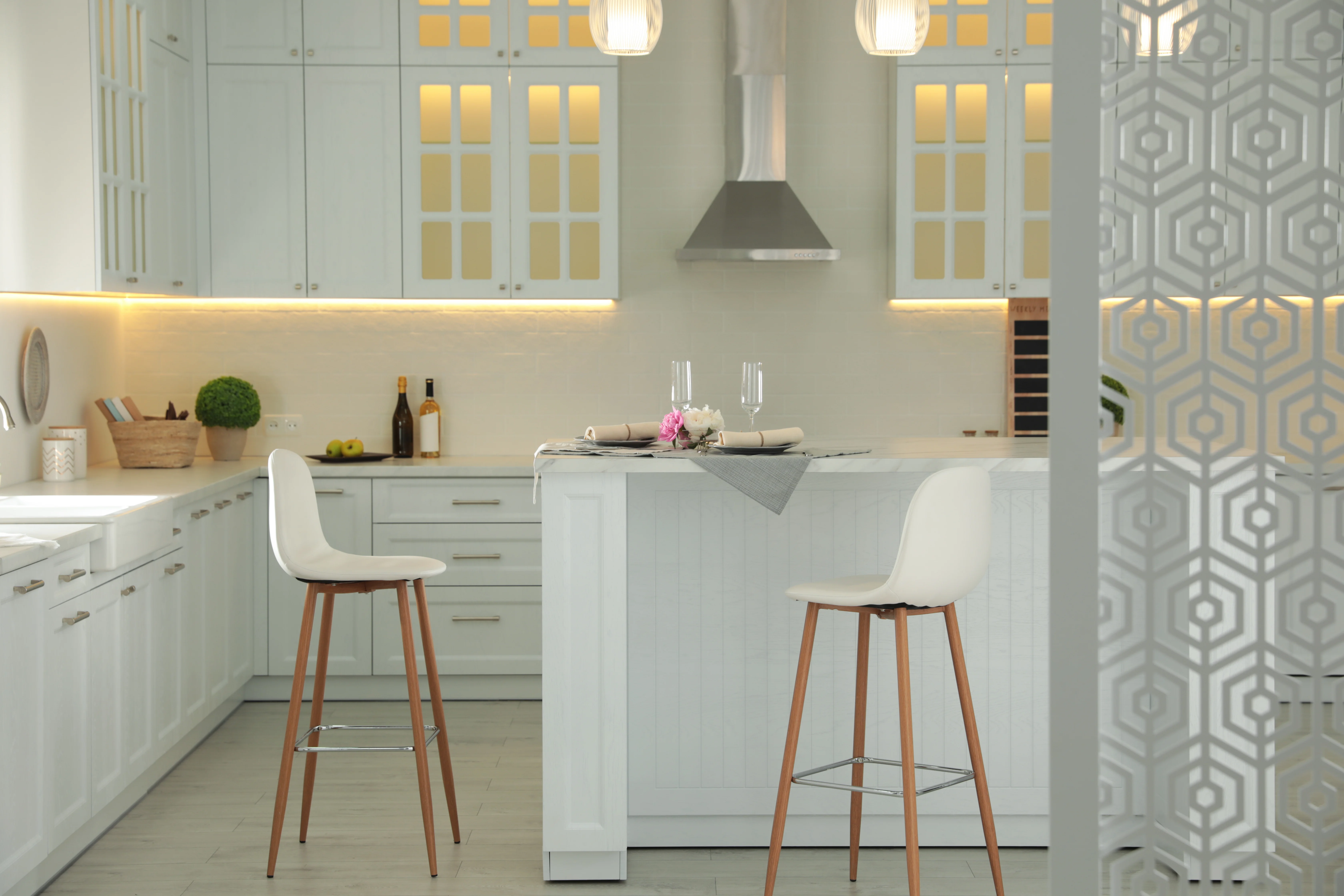 How to Transform Your Kitchen with Decorative Acrylic Sheets (Design Ideas + Product Guide)